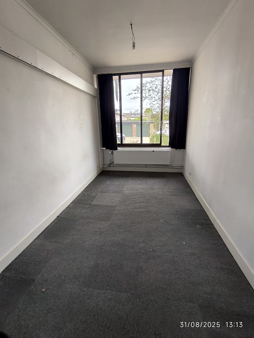 Room empty